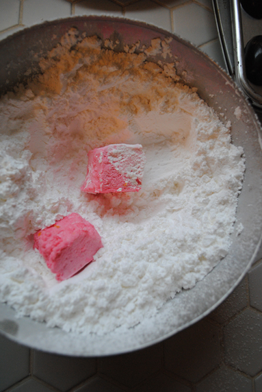 Raspberry Lemonade Marshmallows_4