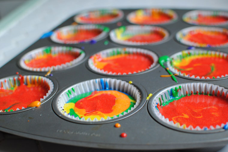 Rainbow-Cupcakes-3